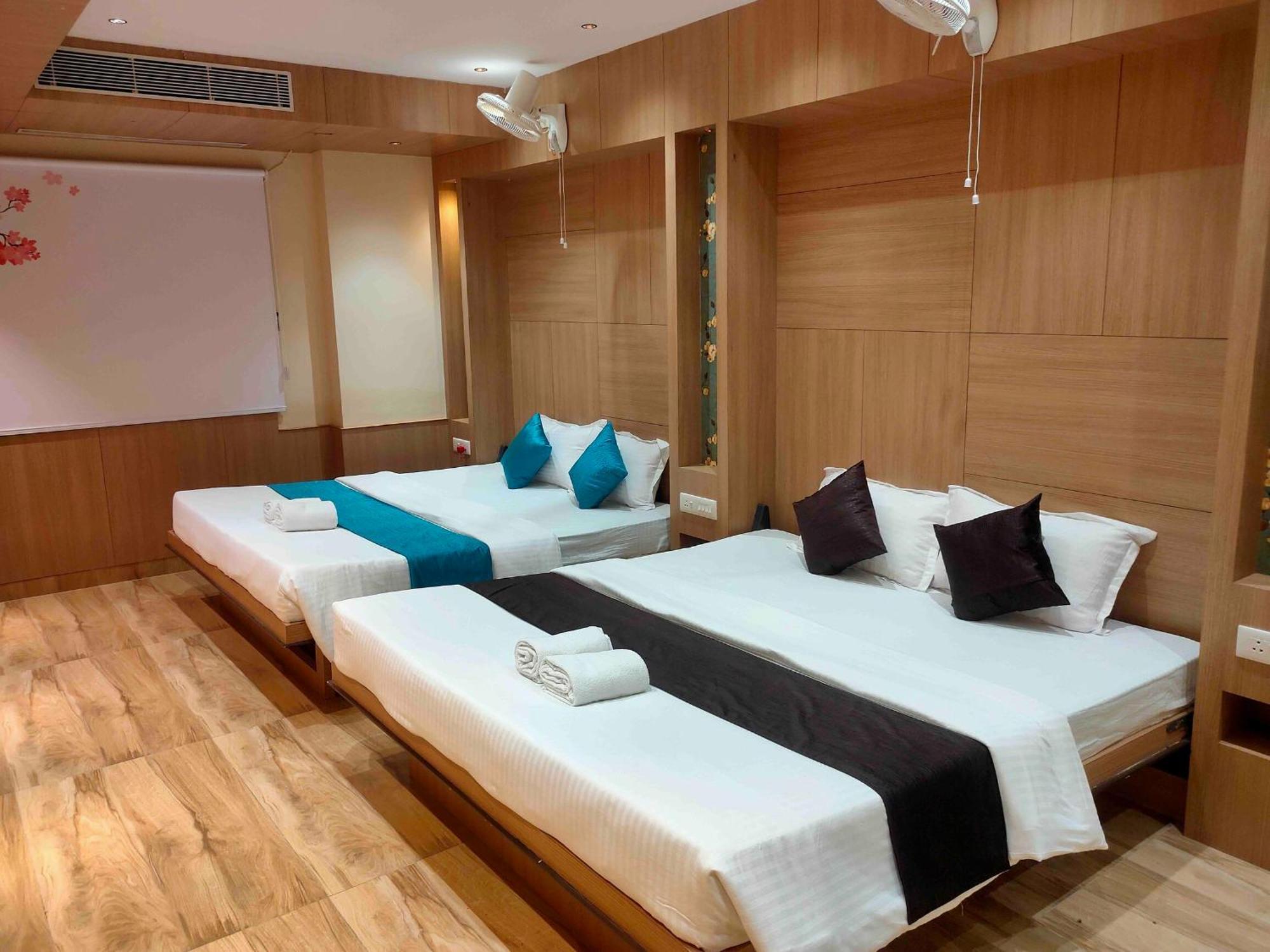 Hotel Mellow Mood Bhubaneswar Buitenkant foto