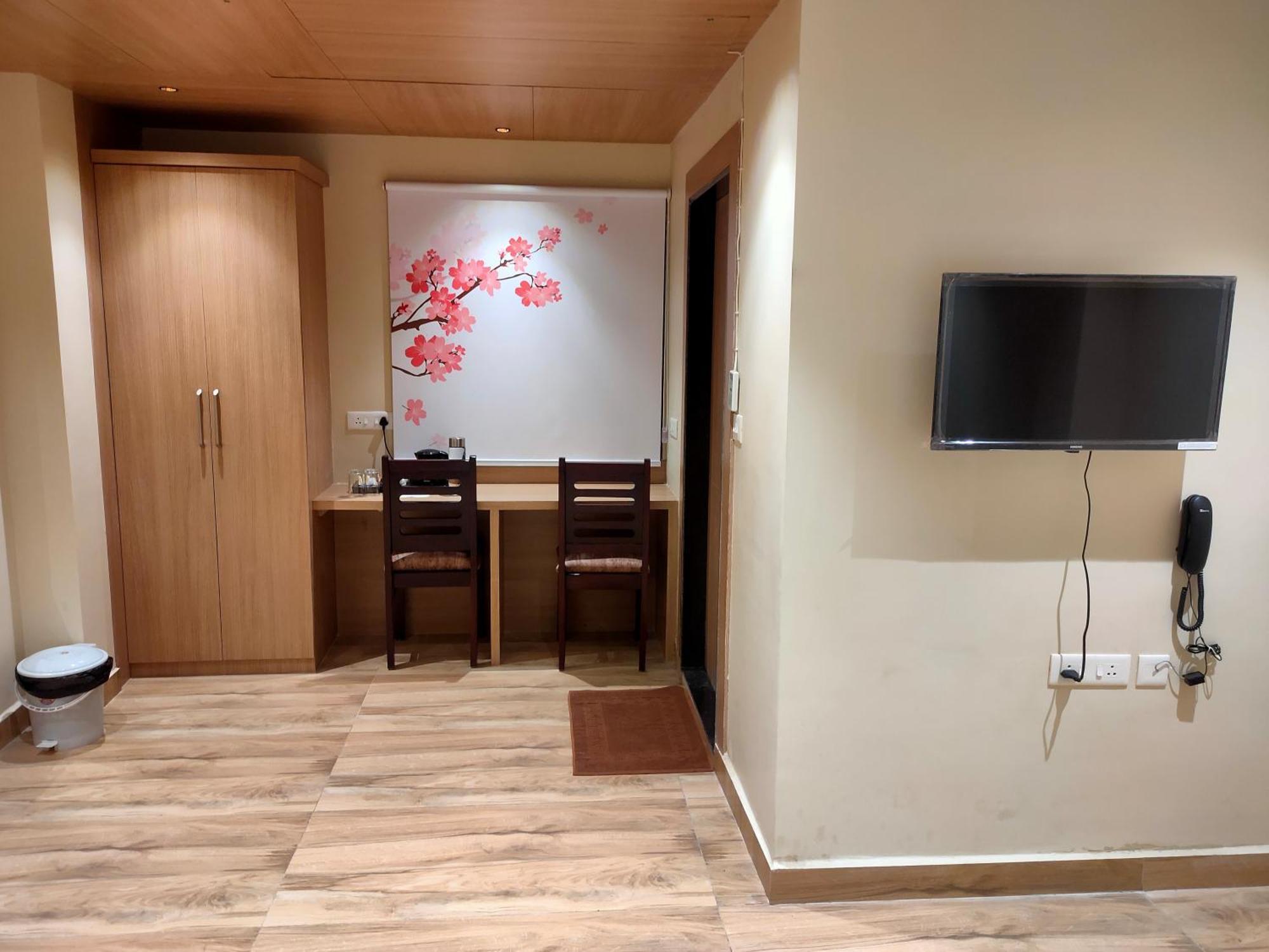 Hotel Mellow Mood Bhubaneswar Buitenkant foto