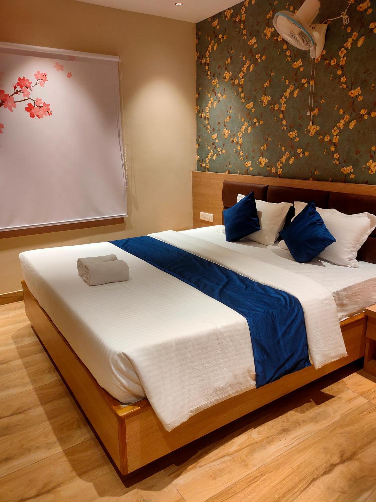 Hotel Mellow Mood Bhubaneswar Buitenkant foto